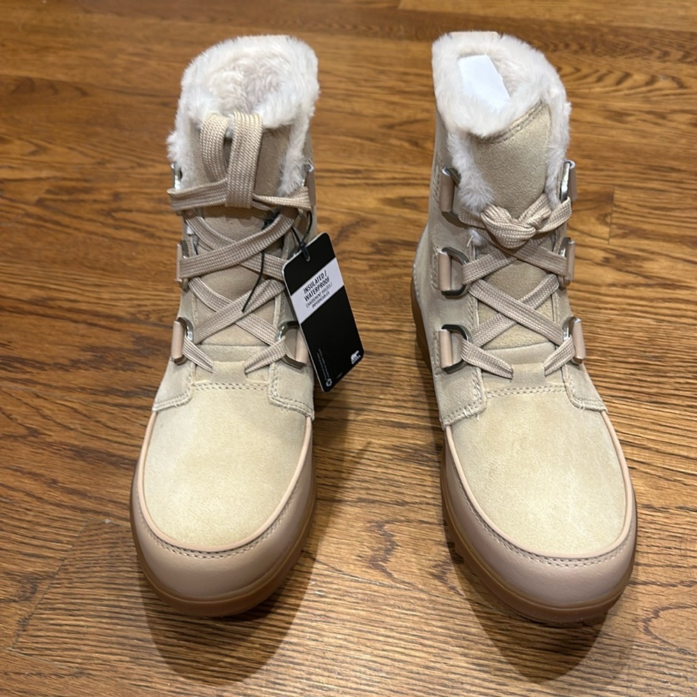 Sorel Tivoli IV WP, 8.5